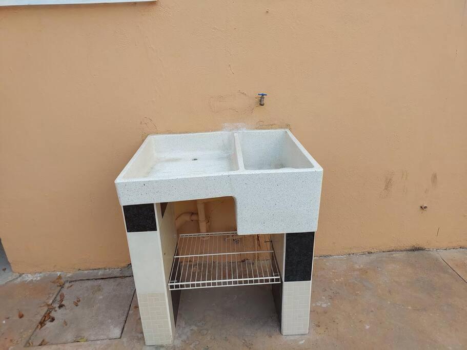 Apartamento 12 Con Dos Camas , A 200 Mts Del Vado Del Rio , Cerca Del Centro De Gobierno , Internet De Alta Velocidad Hermosillo Luaran gambar